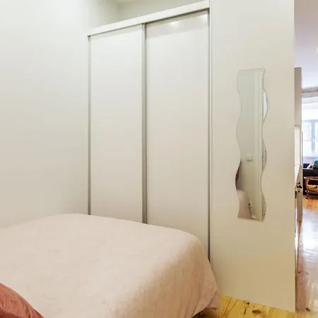 Riverside Cozy By Lovelystay アパート *