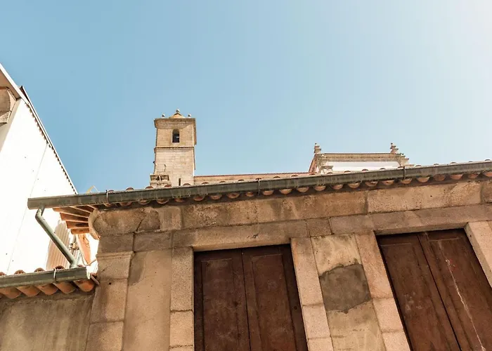 Riverside Cozy By Lovelystay *